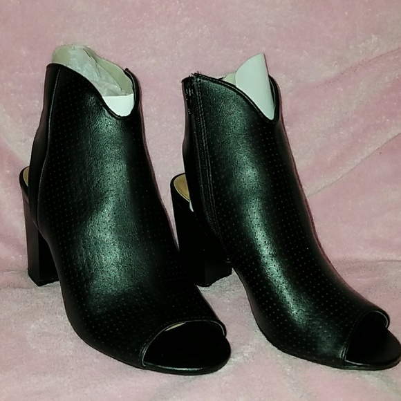 Vegan leather peep toe heels - Picture 4 of 10